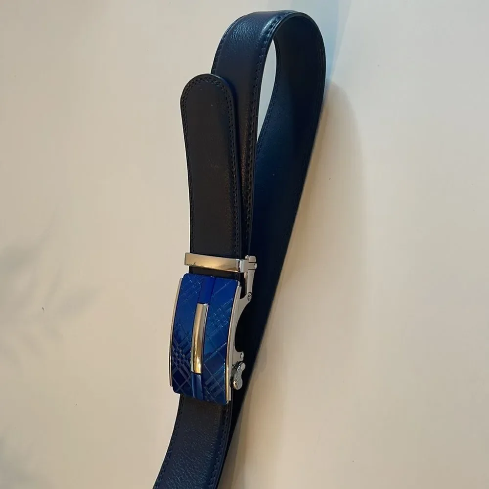 Itiezy leather belt.  Blue and Silver. Size up to 36 inches.  NWOT.